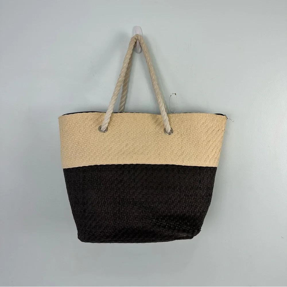 Paper Straw Zipper Tote With Rope Twist Handles Tan and Brown Lined